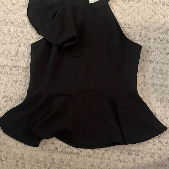 The Pants Store Black Asymmetrical Ruffle  Sleeveless Peplum Blouse - Picture 2 of 5